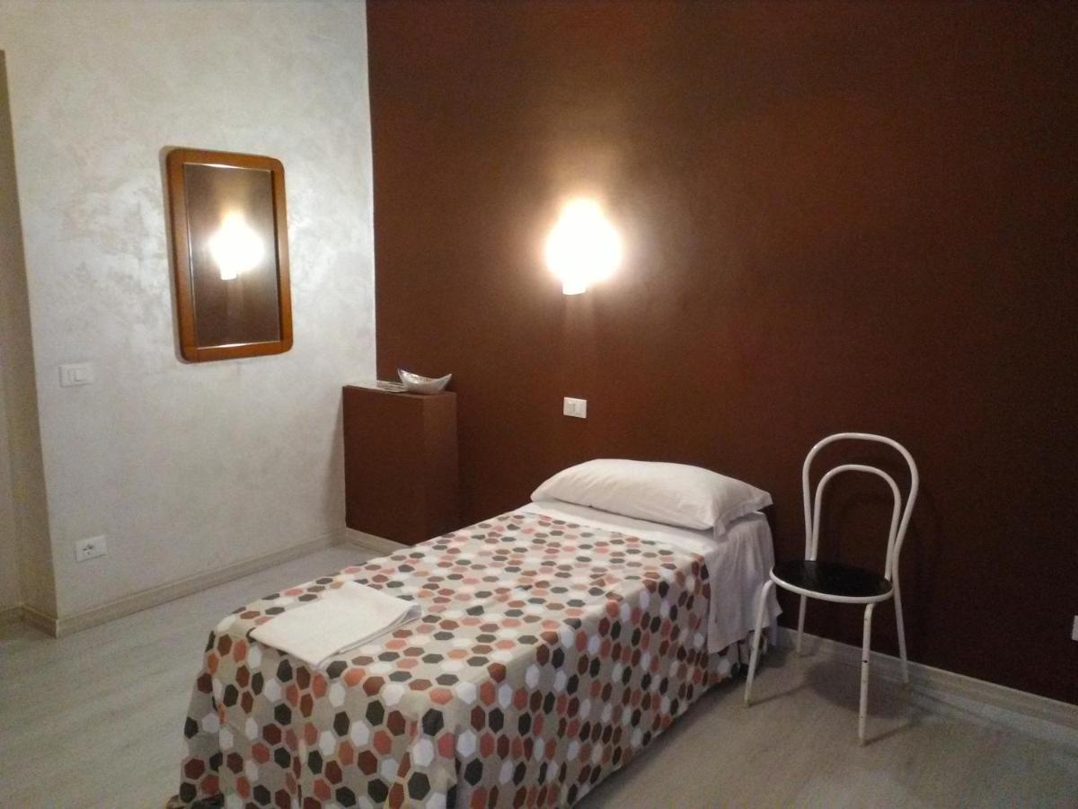 רומא Gloria Apartment מראה חיצוני תמונה
