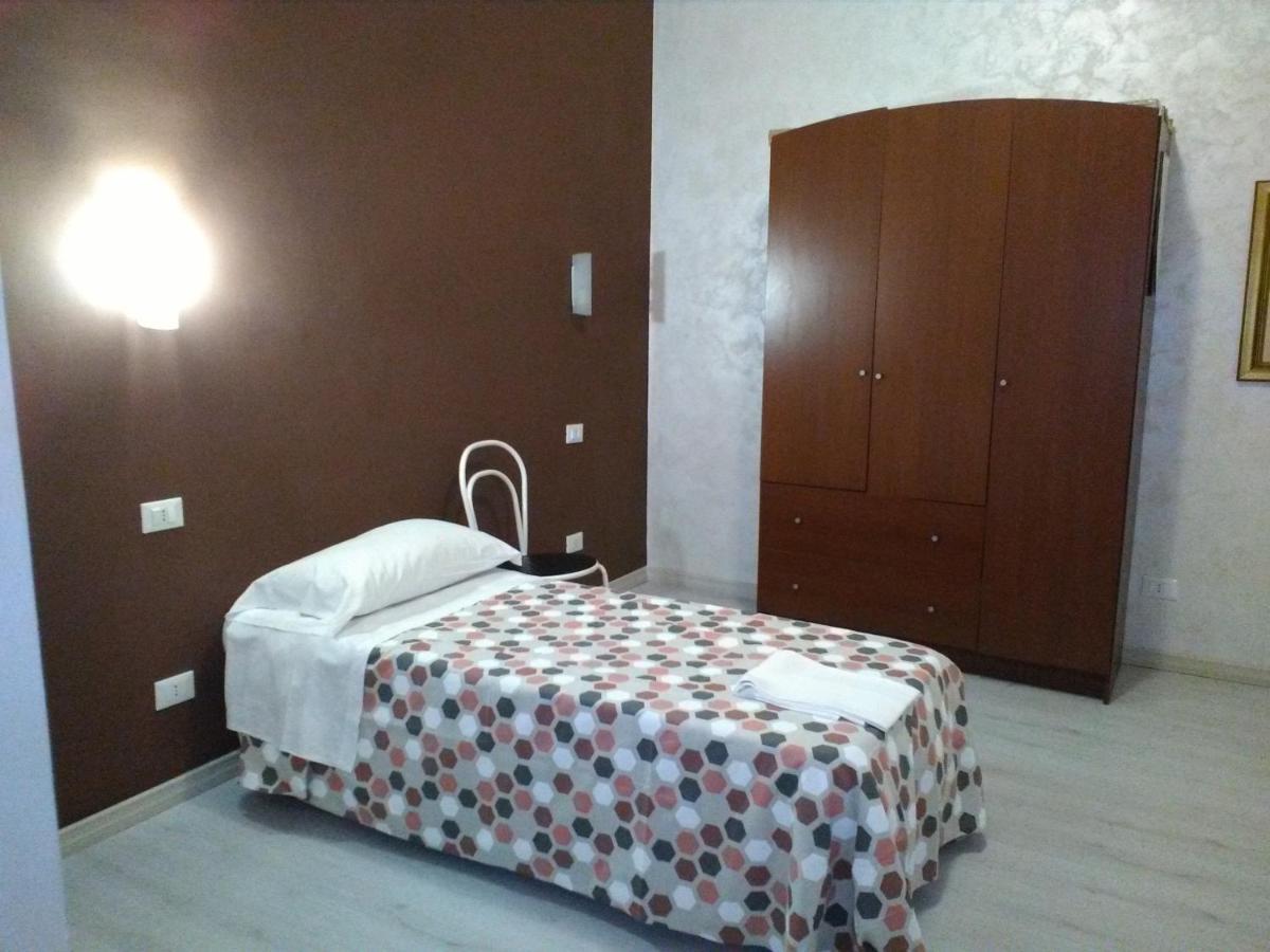 רומא Gloria Apartment מראה חיצוני תמונה