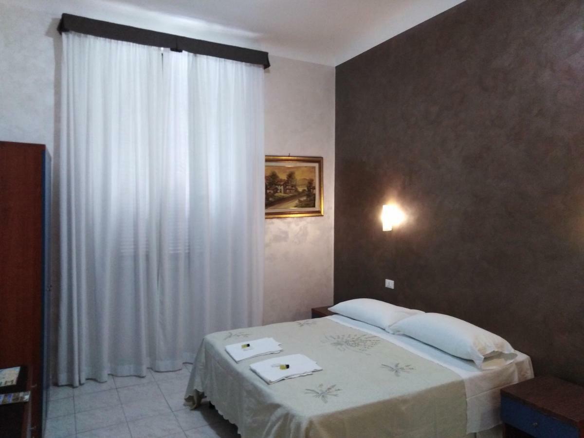 רומא Gloria Apartment מראה חיצוני תמונה